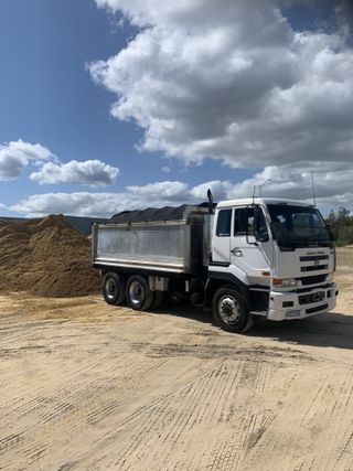 Professional Nissan diesel tipper truck for sand, gravel and material delivery services in Mandurah and Peel region